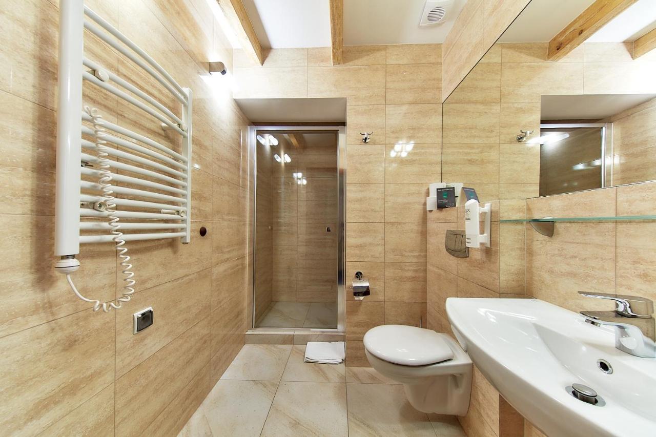 Double Room,1171529760:JPEG